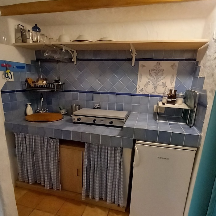 Le Querce baja sardinia Interno Letizia cucina